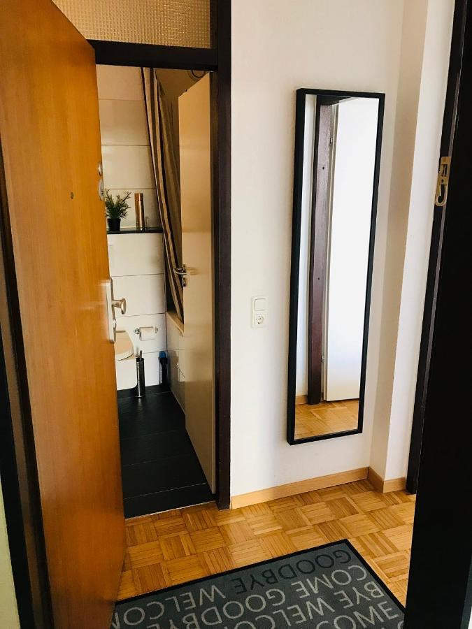 Messe Apartment Koeln West Εξωτερικό φωτογραφία