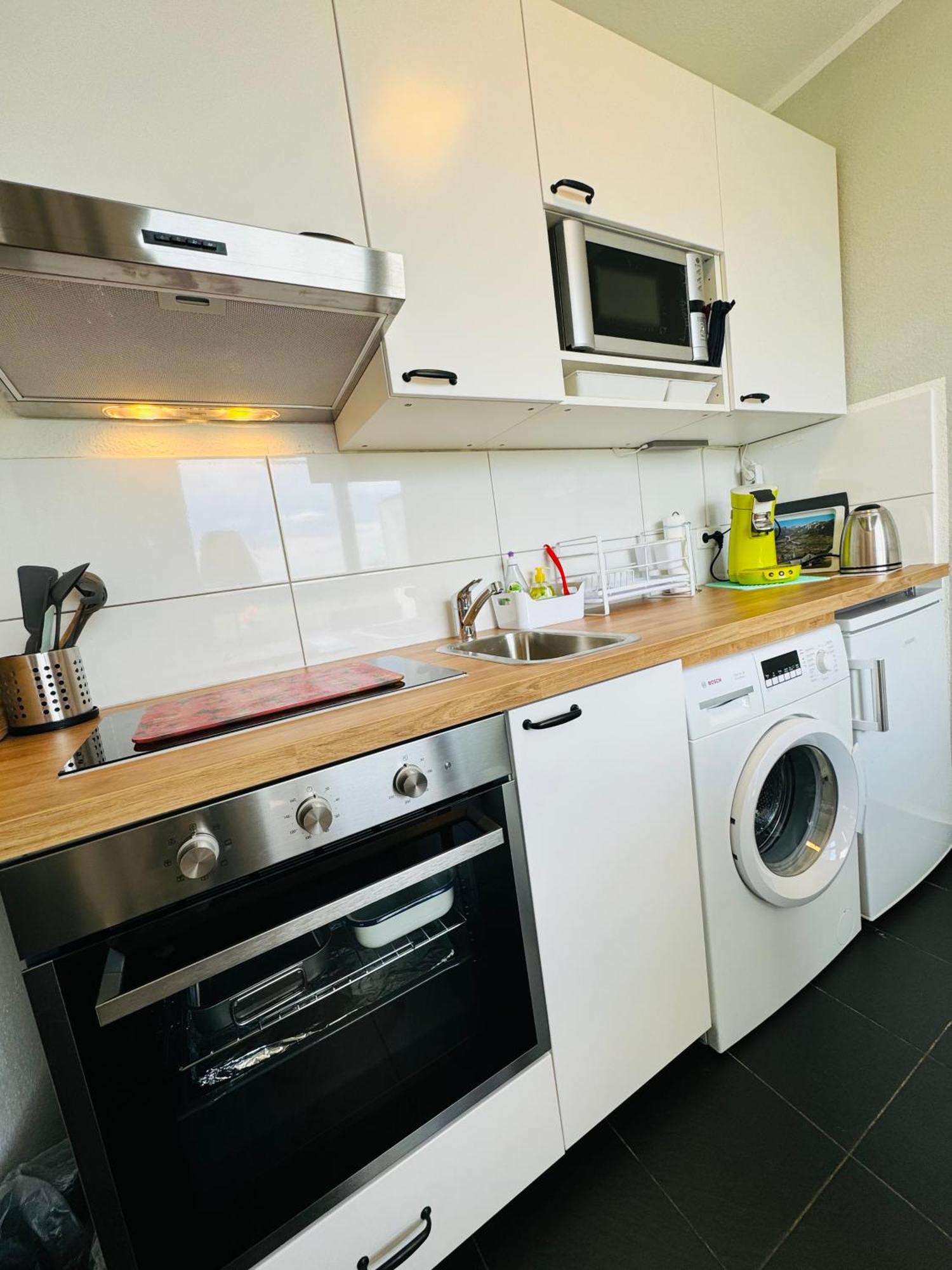 Messe Apartment Koeln West Εξωτερικό φωτογραφία